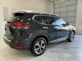 Used 2018 Nissan Rogue SL w/ Premium Package image 3