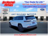 Used 2023 Jeep Grand Cherokee L Laredo image 4