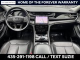 Used 2023 Jeep Grand Cherokee 4WD 4xe image 3