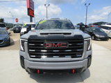 Used 2024 GMC Sierra 2500 AT4 w/ AT4 Preferred Package image 3