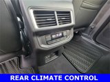 New 2025 Volkswagen Atlas Peak Edition SE image 5