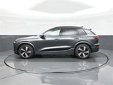 New 2025 Audi SQ6 e-tron Prestige image 4