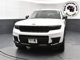 Used 2023 Jeep Grand Cherokee L Laredo image 2