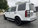 Used 2015 Land Rover LR4 HSE LUX image 3