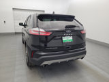 Used 2022 Ford Edge Titanium image 6