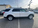 Used 2016 Ford Explorer XLT w/ Equipment Group 202A image 5