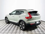 Certified 2024 Volvo XC40 B5 Plus w/ Climate Package image 4