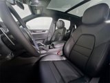 New 2025 Porsche Cayenne image 5