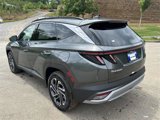 New 2025 Hyundai Tucson Limited image 3