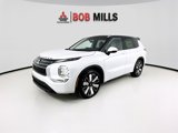 New 2025 Mitsubishi Outlander SEL image 3