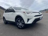 Used 2018 Toyota RAV4 LE image 6