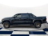 Used 2025 Toyota Tacoma Trailhunter image 5