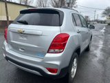 Used 2018 Chevrolet Trax LT w/ LT Convenience Package image 5