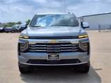 New 2025 Chevrolet Suburban Premier image 2
