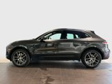 Certified 2024 Porsche Macan image 2