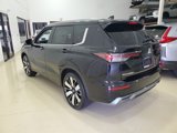 New 2025 Mitsubishi Outlander SEL image 3