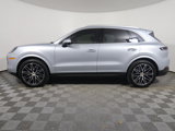 Used 2024 Porsche Cayenne image 2