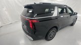 New 2025 Kia Carnival EX image 3