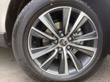 Certified 2024 Toyota Venza LE image 5
