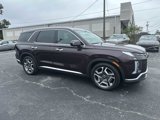 Used 2024 Hyundai Palisade Limited image 1