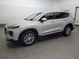 Used 2019 Hyundai Santa Fe SE image 2