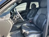 Certified 2025 Porsche Macan image 5
