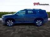 Used 2025 Honda Pilot Touring image 4