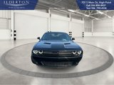 Used 2023 Dodge Challenger SXT image 3