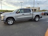 New 2025 RAM 1500 4x4 Crew Cab image 3
