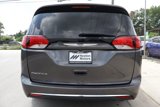 Used 2018 Chrysler Pacifica Touring-L w/ Premium Audio Group image 5