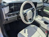 New 2025 Hyundai Santa Fe Limited image 3