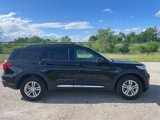 Certified 2022 Ford Explorer XLT w/ Equipment Group 202A image 4