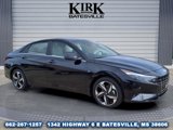 Used 2023 Hyundai Elantra Limited image 2