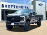 Used 2025 Ford F250 Platinum image 3