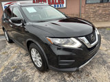 Used 2019 Nissan Rogue SV image 3