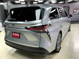 Used 2021 Toyota Sienna XLE image 3
