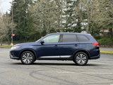 Used 2019 Mitsubishi Outlander SE image 2