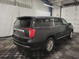 Used 2024 GMC Yukon XL SLT image 3