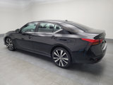 Used 2020 Nissan Altima 2.5 SR w/ Premium Package image 3