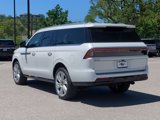 New 2025 Lincoln Navigator L Reserve image 5