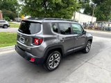 Used 2017 Jeep Renegade Latitude image 4
