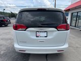 Used 2020 Chrysler Voyager Lxi image 5