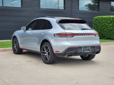 Certified 2024 Porsche Macan image 3