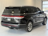 Used 2023 Lincoln Navigator Reserve image 3