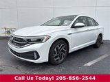 Used 2024 Volkswagen Jetta SEL image 2