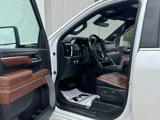 Used 2024 GMC Sierra 2500 Denali Ultimate image 2