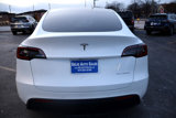 Used 2022 Tesla Model Y Long Range image 6