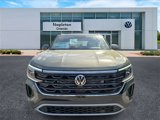 New 2025 Volkswagen Atlas Cross Sport SE image 2