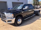 Used 2023 RAM 3500 Tradesman w/ Chrome Appearance Group image 3