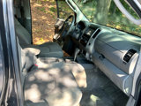 Used 2010 Nissan Frontier SE image 2